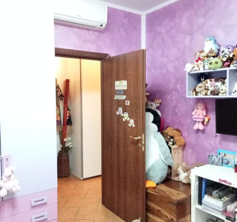 10 (2)