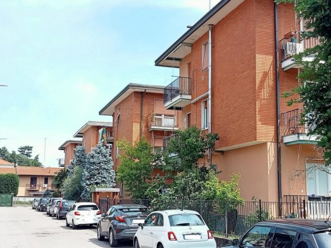 Appartamento trilocale con cantina e garage