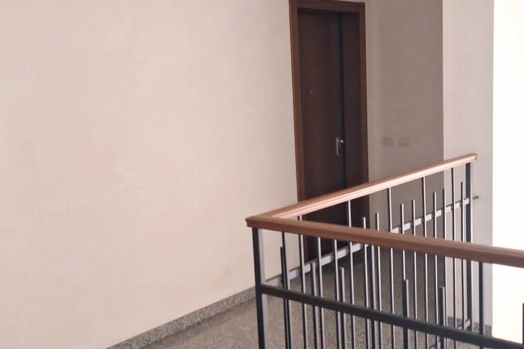 2 (2)